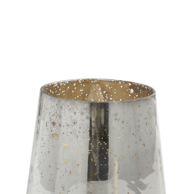 Votive contemporaine en verre, H 9 po x l 7 po x P 7 po