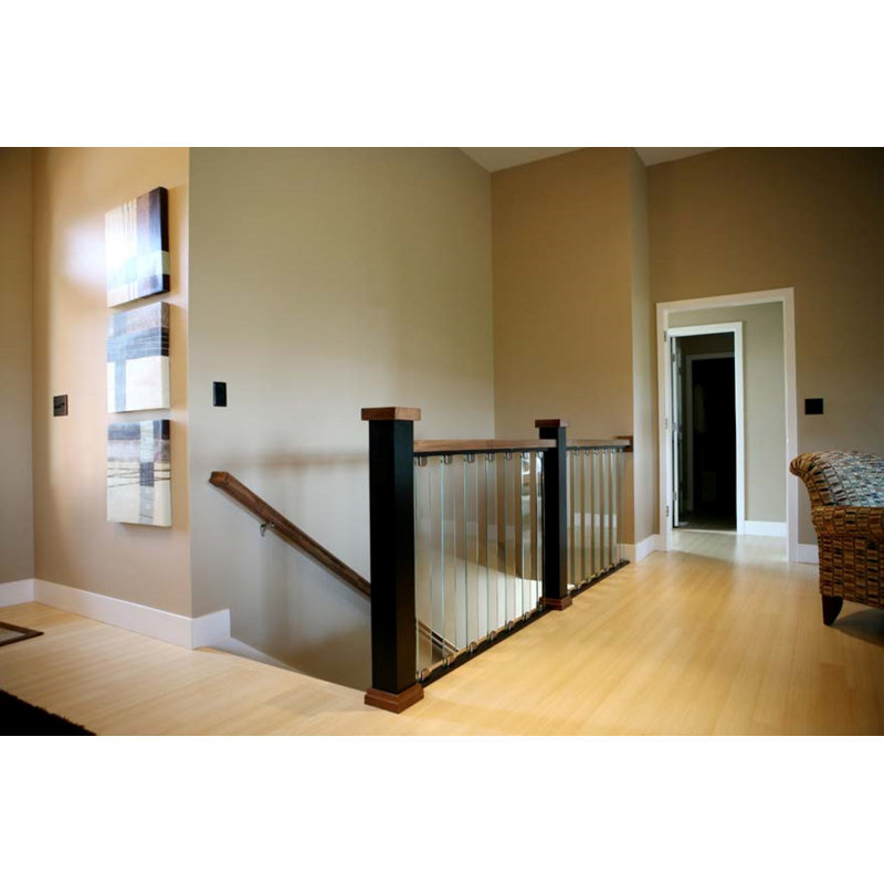 Ensemble de balustres pour escalier Fortress H 26 po x l 3,75 po x P 0,25 po