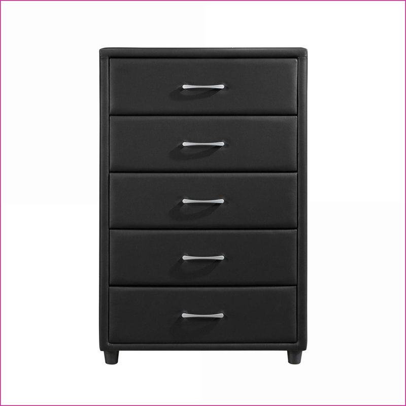 Commode en similicuir noir contemporain à 5 tiroirs Poignées argentées | Noir | Contreplaqué