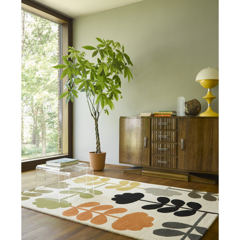 Hand Tufted Wool Floral Area Rug in Cream/Orage/Black/Yellow, Rectangle 6'7" x 9'2"