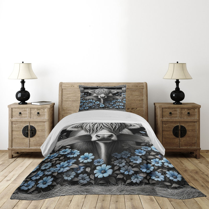 Polyester Floral Coverlet, Twin Coverlet + 1 Standard Shams