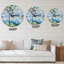 Horloge murale pin d'automne sur une montagne avec un lac-59914007