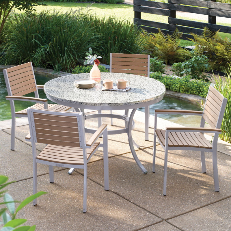 Travira 5 Piece Dining Set, Tekwood Natural, Ash