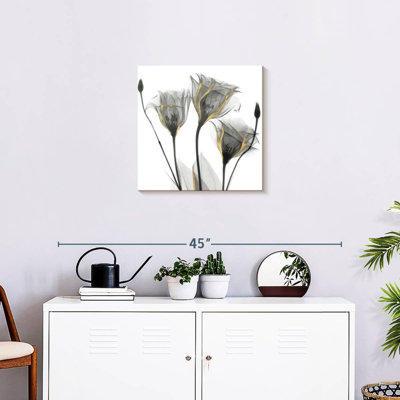 Harnek Gold Embellished Gentians