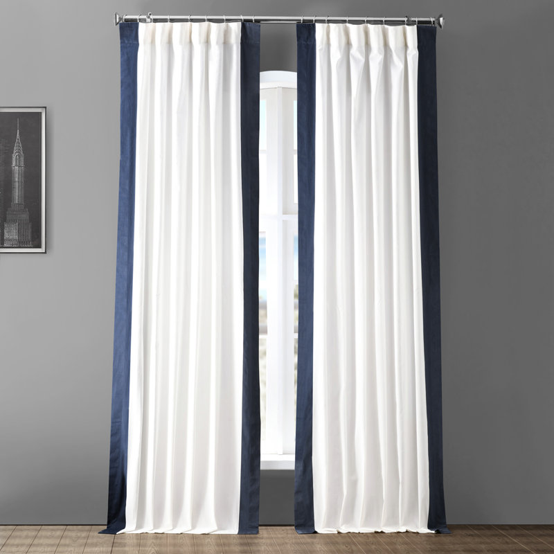 Rideaux en coton Limone Urban Limers, Blanc cassé chaud / bleu marine foncé, 50 po x 84 po