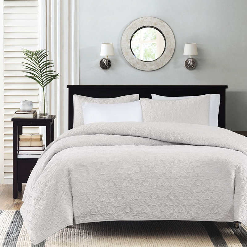 Couette réversible blanche pour lit double/queen - Matelassage toutes saisons, rembourrage en coton prélavé, 2 taies d'oreiller incluses, fini brillant saisonnier, ensemble 3 pièces