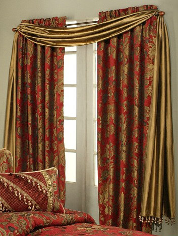Verona Damask Swag Window Valance