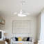 Ventilateur de plafond de petite taille à ampoule avec pales rétractables, ventilateur de plafond intérieur avec lumière avec télécommande, pour salon de patio, chambre à coucher, bureau, intérieur