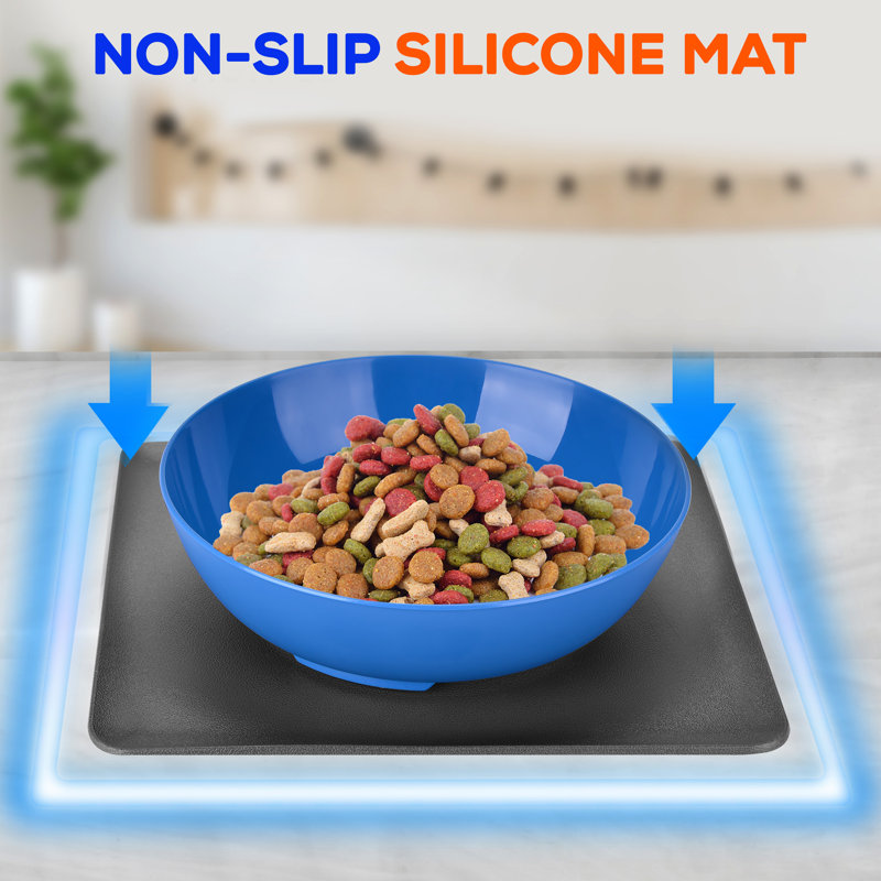 Blue Non-Slip Twist-Lock Pet Feeding Bowl with Suction Mat