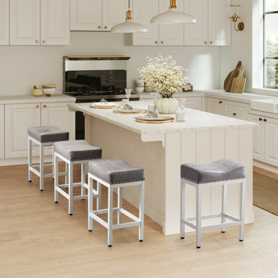24 Inch Bar Stools Set Of 4, Upholstered Modern Counter Height Bar Stools For Kitchen Island Modern PU Leather Sadless Stools Chair With Metal Base And Footrest