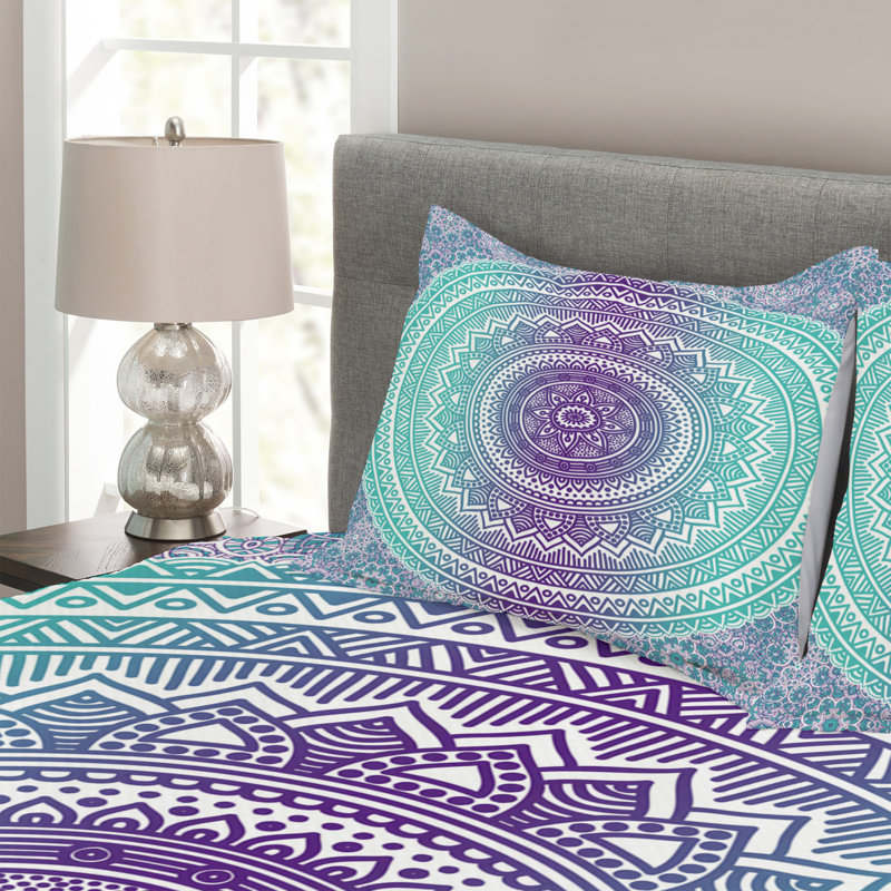 Bedspread Set with Shams, 220 x 264 cm