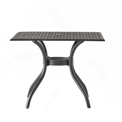 TABLE CAILLETTE EN CAOUTCHOUC I 39IN SQ