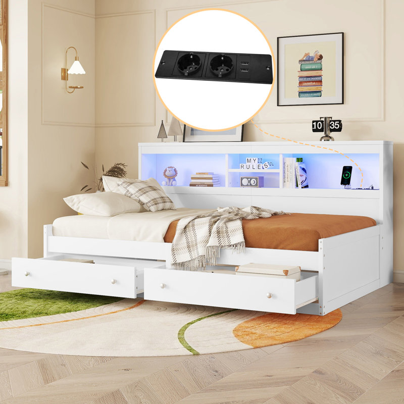 Bed, White