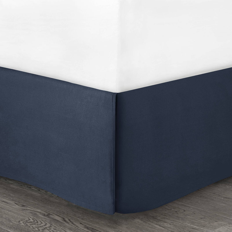 Walter 7 Piece Printed Weave Seersucker Comforter Set, Queen Comforter + 1 Bed Skirt + 2 Shams + 3 Decora, Navy