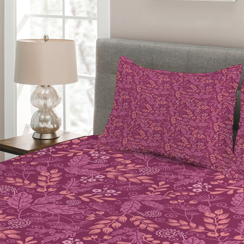 Farmhouse / Country Polyester Floral Coverlet