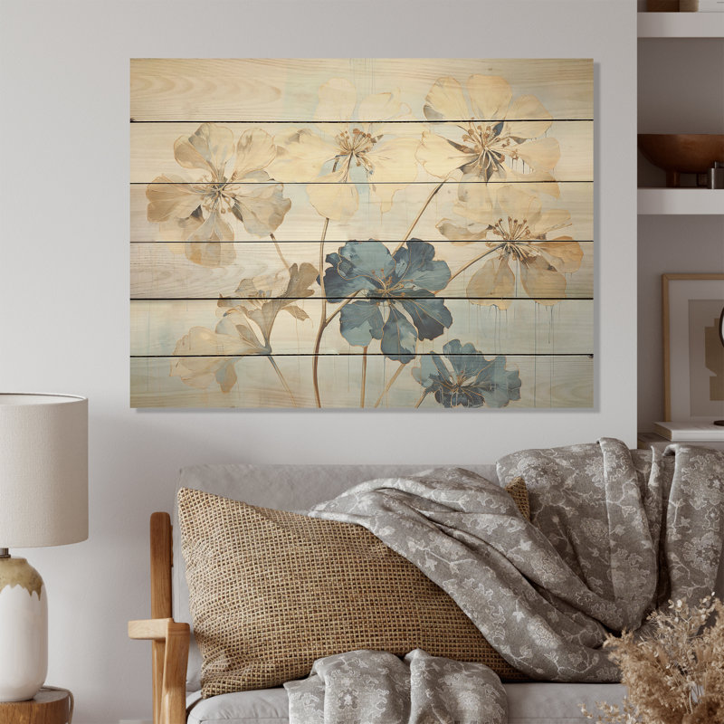 «Geraniums» beige et bleu en fleurs - art mural en bois de géraniums sur bois de pin naturel, H 24 po x l 32 po