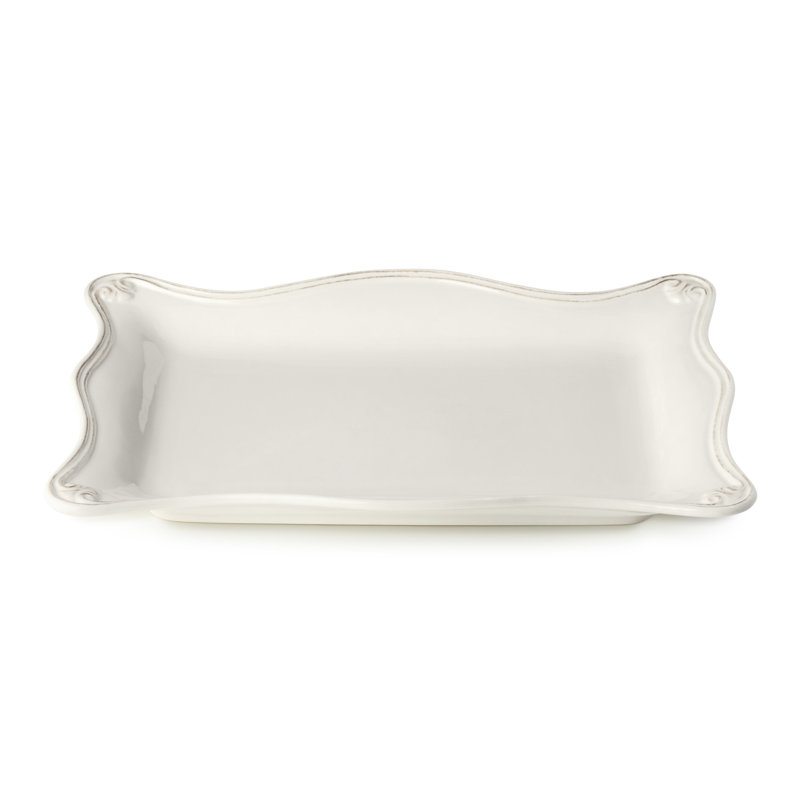 Plateau rectangulaire Heritage Scroll - Élégant plateau de service en grès de 14 po x 10 po avec bords sculptés - Service de table classique ivoire émaillé pour les réceptions, les fêtes ou la décoration intérieure