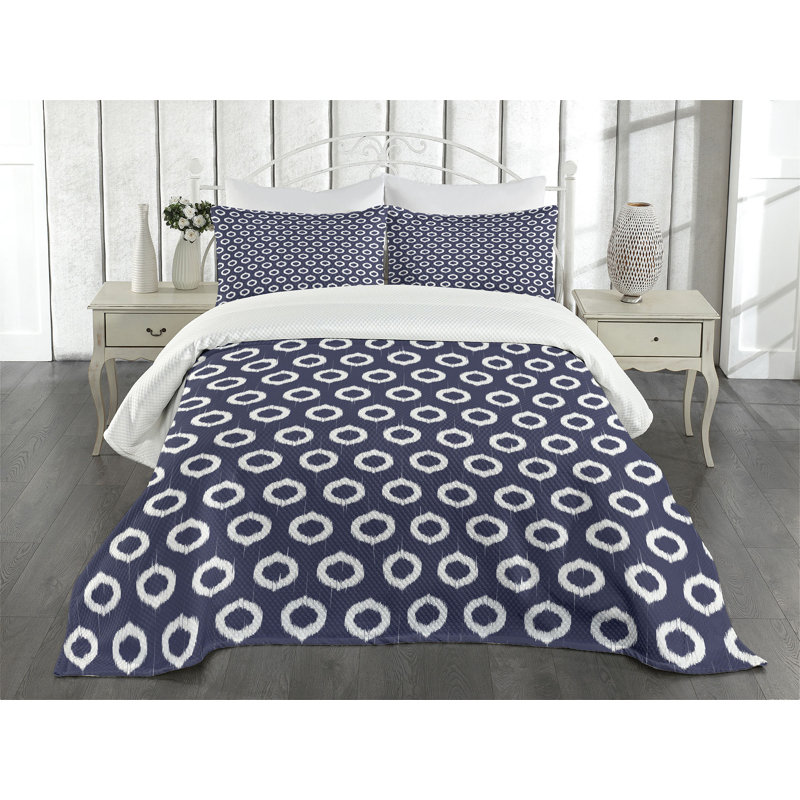 Navy Blue and White Queen Bedspread Set with Shams