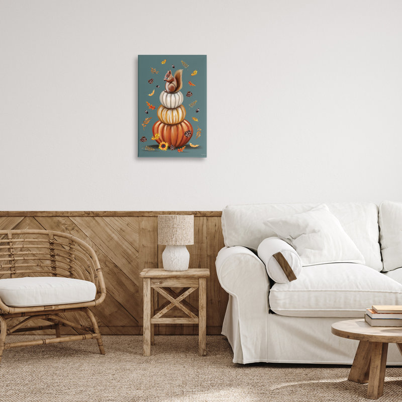 «Squirrel Atop Pumpkin Stack Canvas», conception par Elizabeth Tyndall, H 24 po x l 16 po