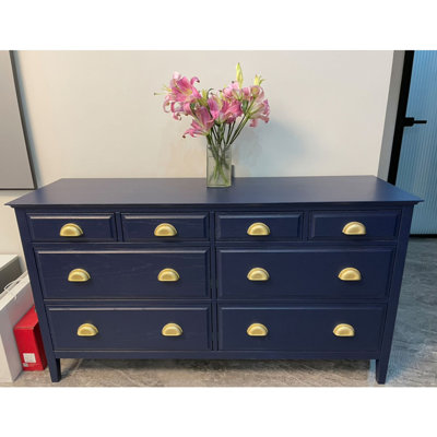 Buffet de luxe moderne à lumière simple