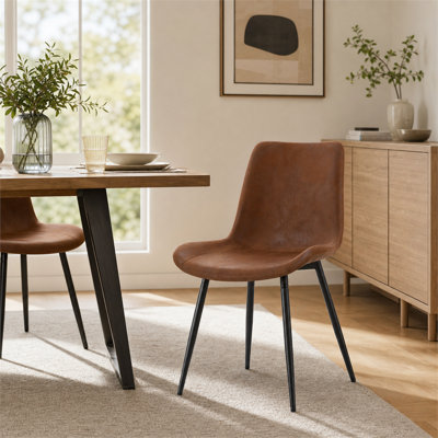 Ensemble de 6 chaises de salle à manger en daim brun (dossier haut de 32,68 po) avec pieds en métal noir, coussins courbés et élargis - convient à divers espaces