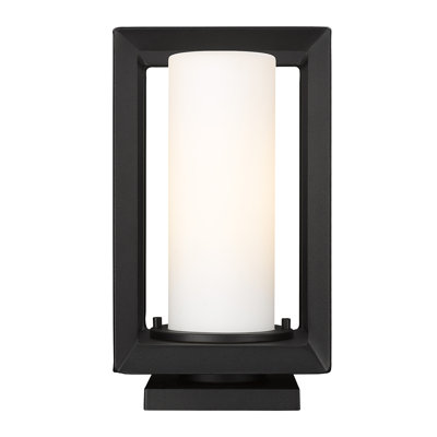 Axelle Pier Mount Light