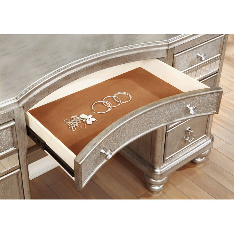 Ensemble de chambre à coucher avec rangement rembourré Merrill Game Platinum_5 pièces, Grand