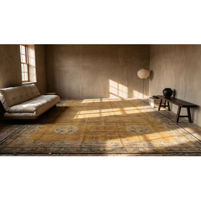 Tapis autrichien antique surdimensionné Savonnerie