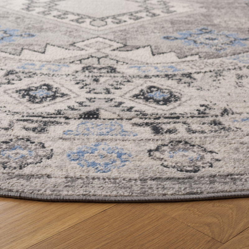 Odyssey Performance Oriental Rug, Round 6'7"