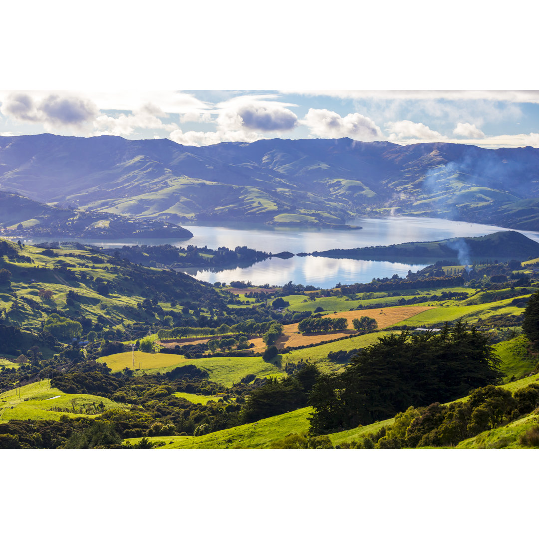 Akaroa von Denizunlusu - Leinwandbild