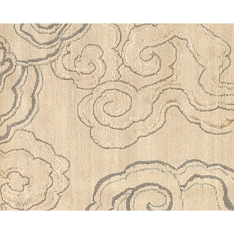 Cloud Floral Area Rug in Beige/Silver/White, Rectangle 6' x 9'