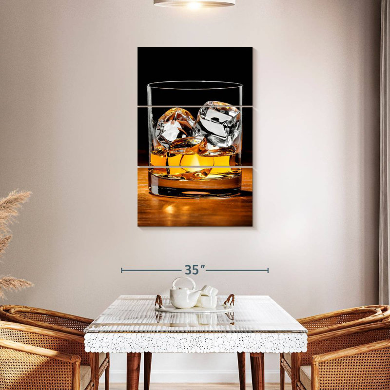 Yarlin met l'accent sur le whisky, H 45 po x l 28 po