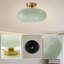 Lampe dorée moderne