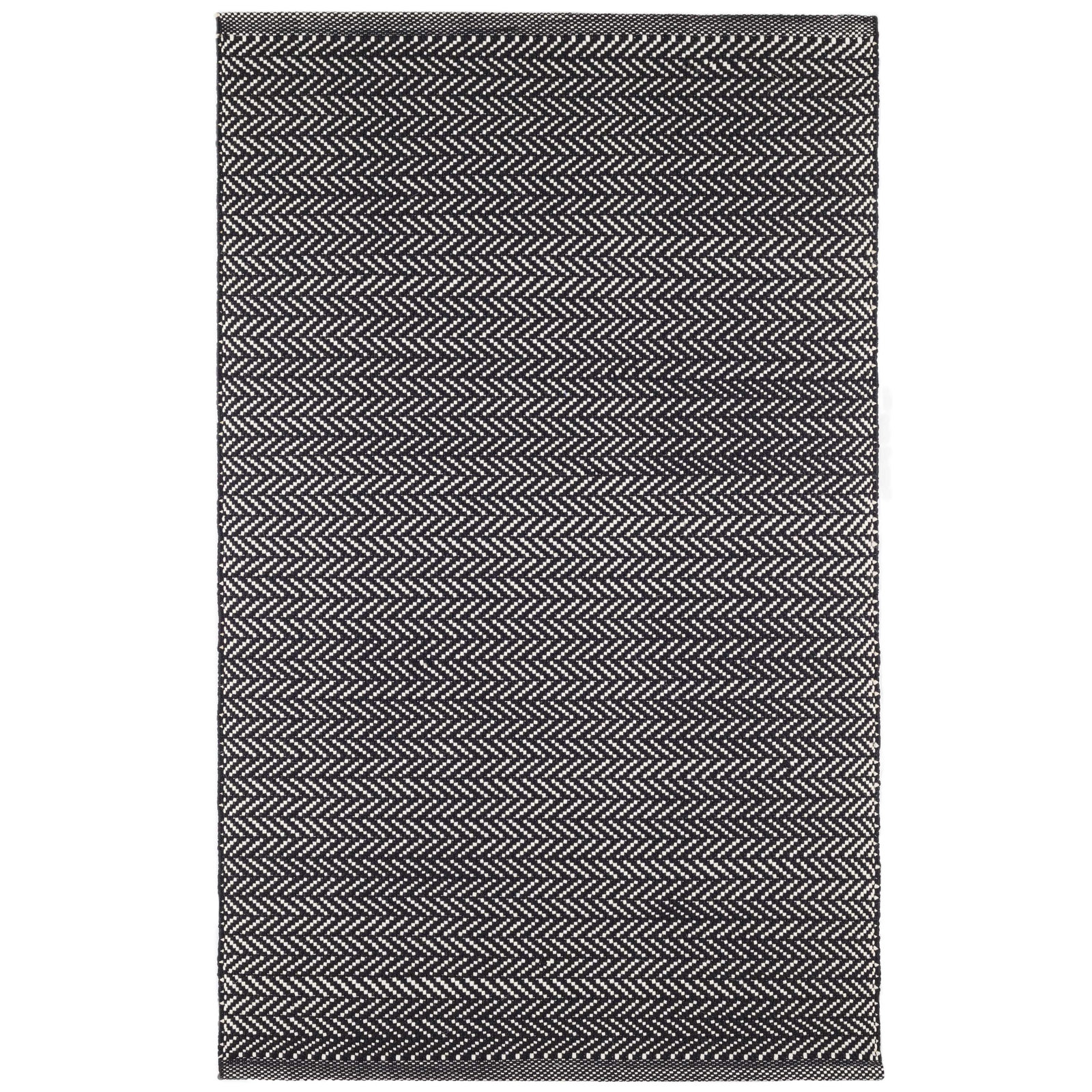 Herringbone Pearl Hand-Woven Outdoor Rug, Rectangle 5' x 8', Black/Ivory