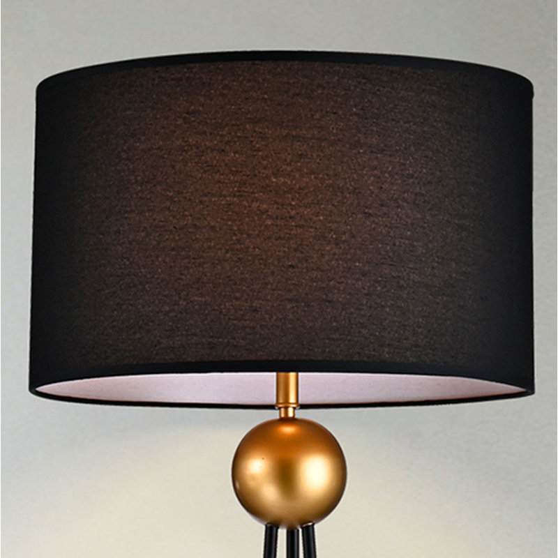 Lampe trépied 69 po Arwen, Noir