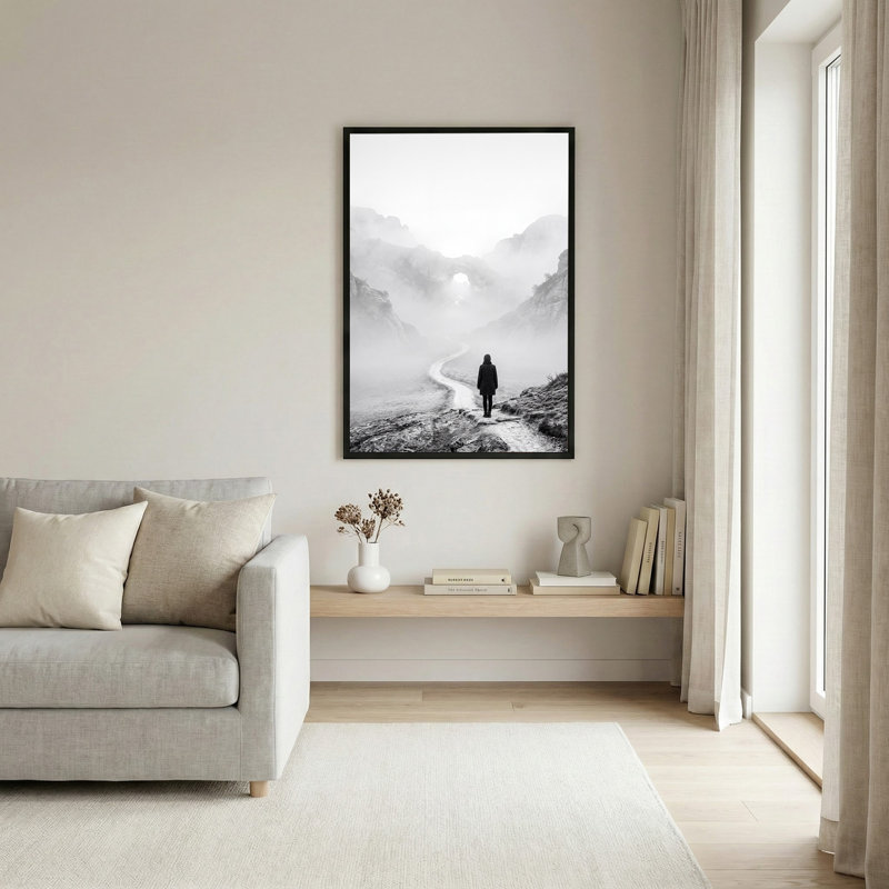 Art mural en toile noir et blanc sur le chemin de la brume, H 36 po x l 24 po