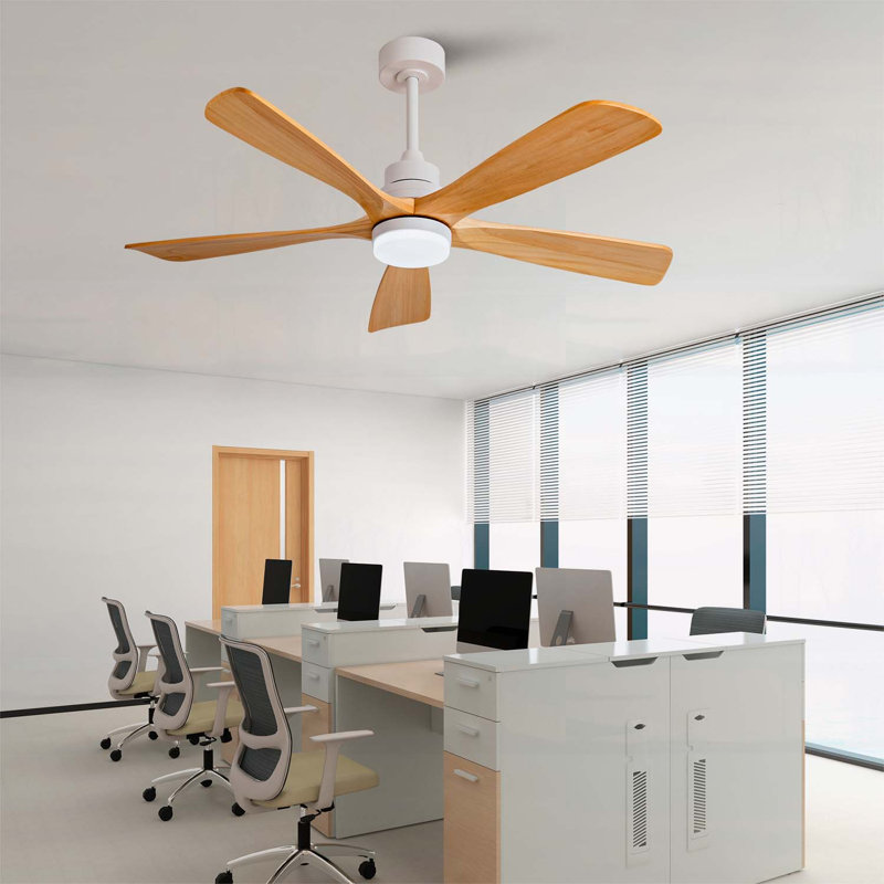 Ventilateur de plafond moderne de 52 pouces avec 3 lumières DEL à intensité variable, 5 pales en bois massif, télécommande, moteur à courant continu réversible