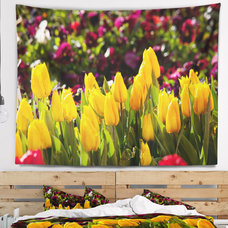 Tapisserie de jardin pour magnifiques tulipes fleur, H 32 po x l 39 po