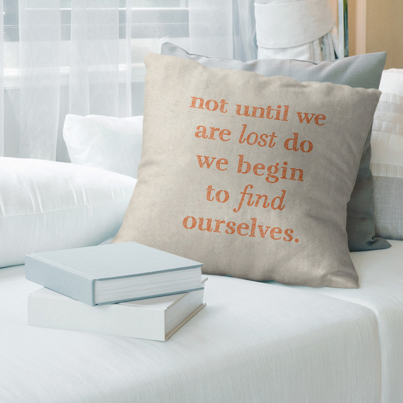 Coussin de citation à l’écriture pour la recherche, 14 po x 14 po, Blanc / Orange