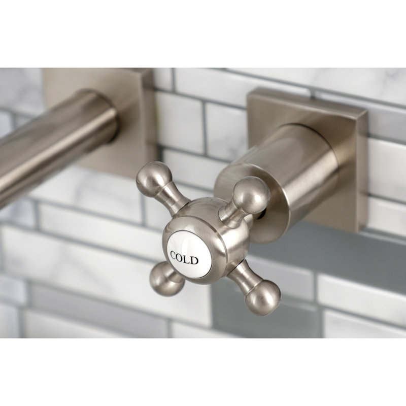 Robinet de salle de bain mural Metropolitan, Nickel brossé