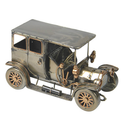 Annese Figurines & Sculptures