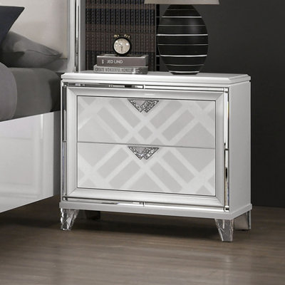 Waldrup 2 - Drawer Nightstand