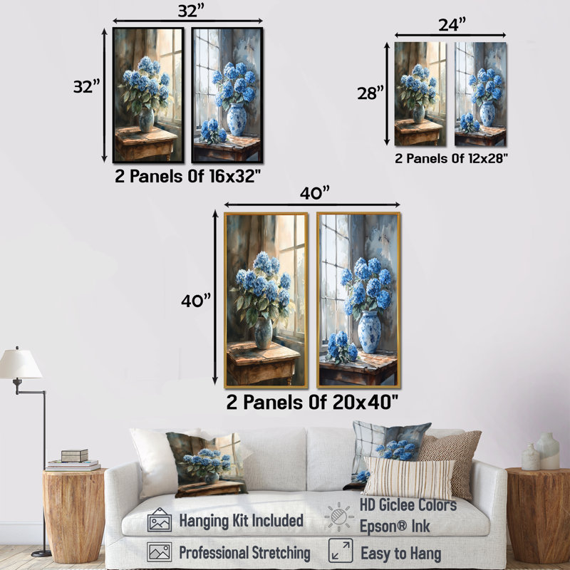 Hydrangeas In A Still Life Scene I - Collection de 2 panneaux de toiles florales, Cadre flottant doré, H 28 po x l 25 po