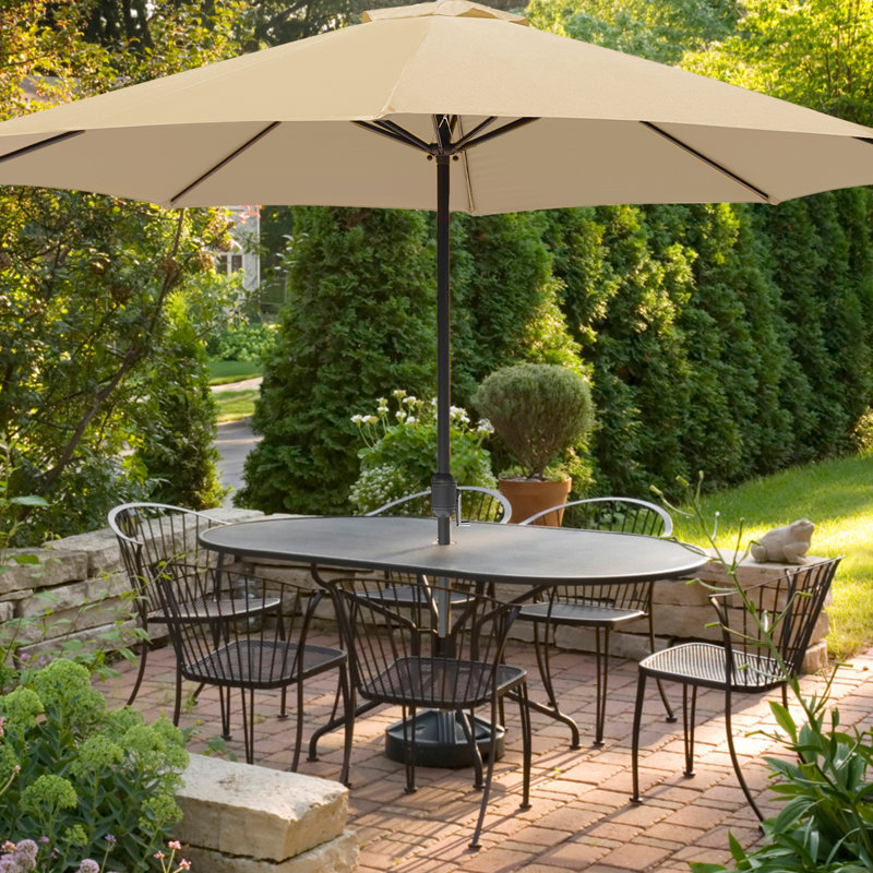 1 parasol de marché de 132 po avec lève-manivelle et contrepoids inclus, Beige