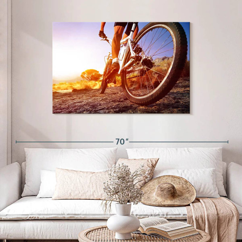 Sireci à vélo au coucher du soleil, H 30 po x l 45 po