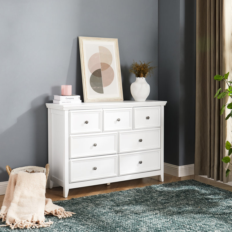 Commode 7 tiroirs pour le rangement des vêtements - Armoire blanche avec poignées en métal classiques et commode à glissières larges