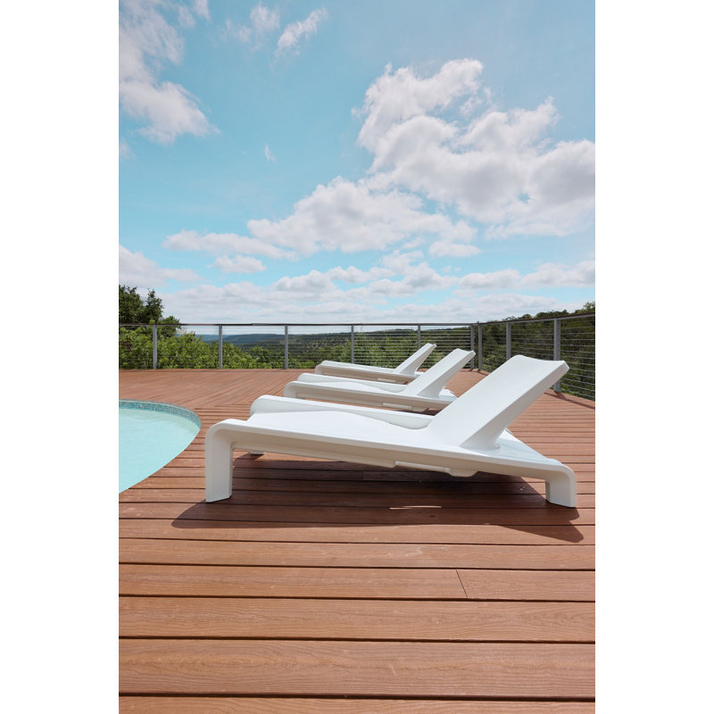 Deck Outdoor Chaise Lounge, Highcloue White
