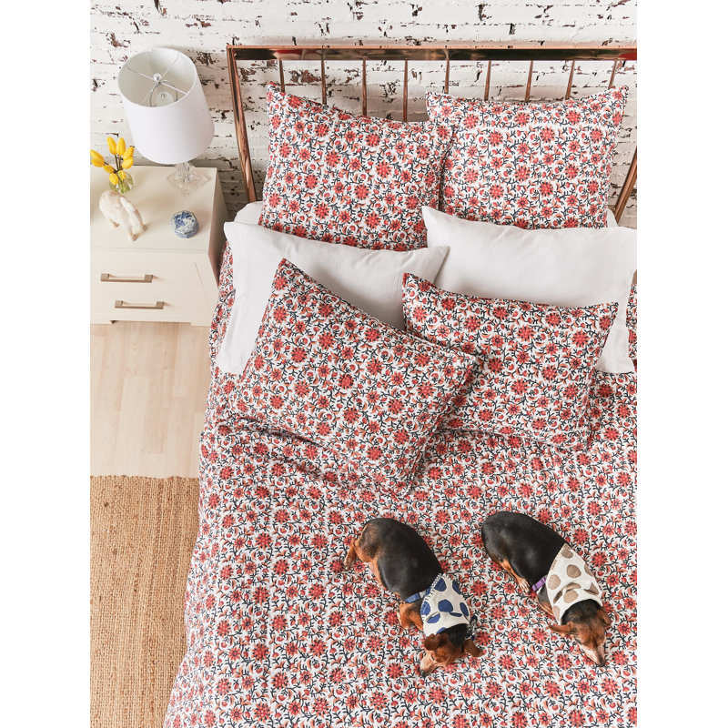 Shayla Red/White/Black Reversible Quilt, King