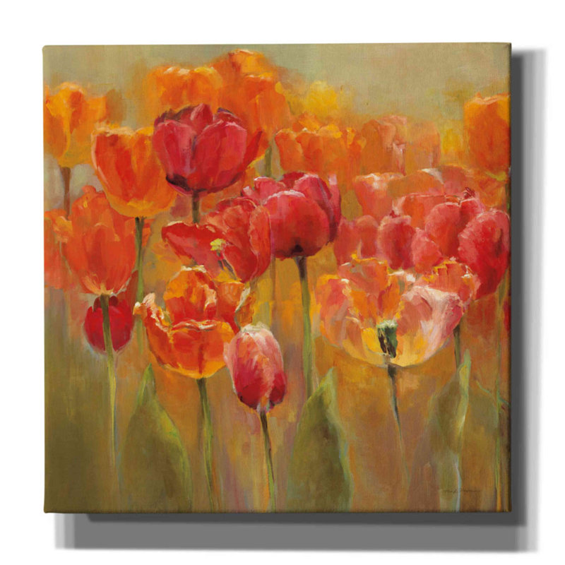 «Tulips In The Midst III Square» par Marilyn Hageman, art mural sur toile, H 37 po x l 37 po x P 1,5 po