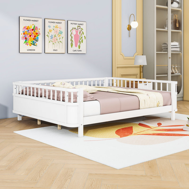 Lit plateforme en bois avec rails, White